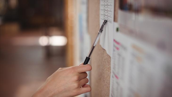 Edital aperfeiçoamento médico A4